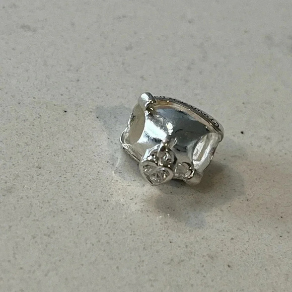 5/20$ Bridesmaid  charm 👰♀️ - Picture 4 of 5